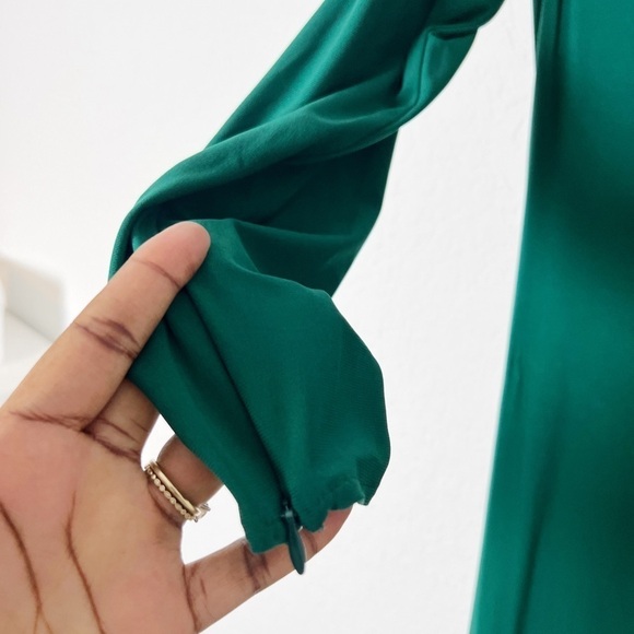 Mac Duggal V Neck Long Sleeve High Slit Gown - Picture 8 of 9